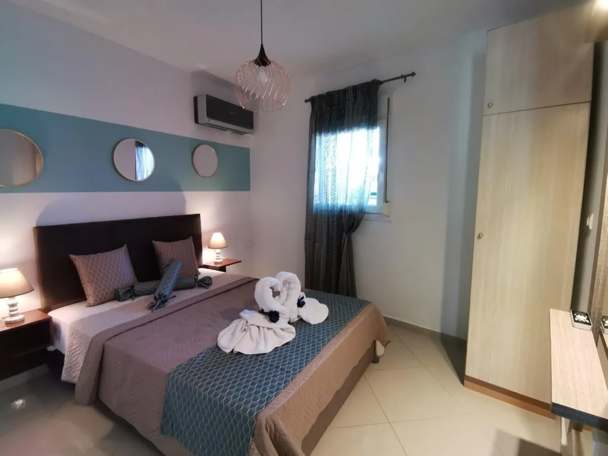 Evris House Color Suite 5